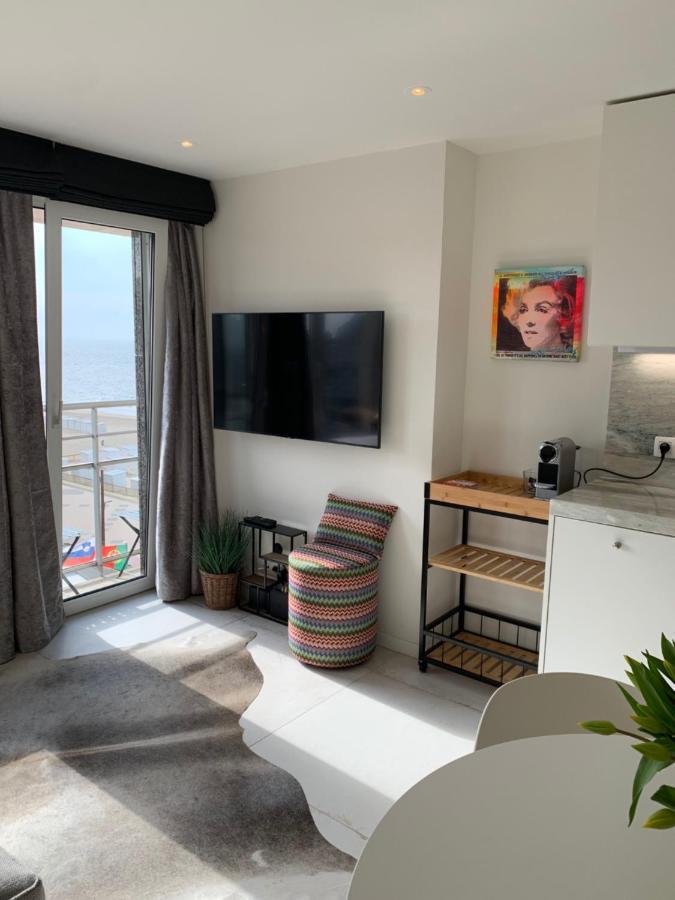 Luxe Studio/Suite Met Zeezicht En Volle Zon Knokke-Heist Exteriör bild