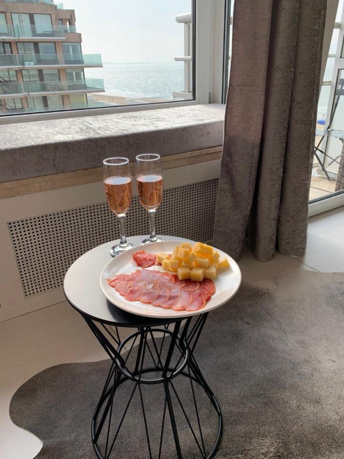 Luxe Studio/Suite Met Zeezicht En Volle Zon Knokke-Heist Exteriör bild