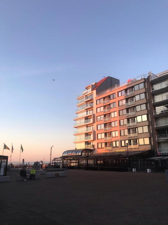 Luxe Studio/Suite Met Zeezicht En Volle Zon Knokke-Heist Exteriör bild