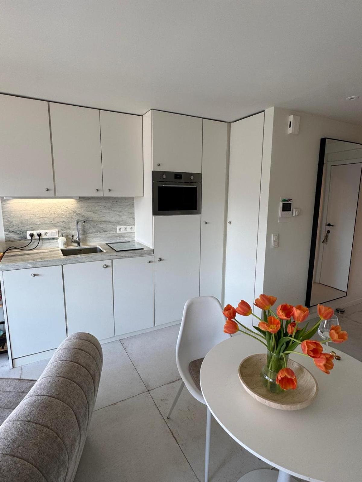 Luxe Studio/Suite Met Zeezicht En Volle Zon Knokke-Heist Exteriör bild